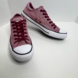 Converse Women's Chuck Taylor All Star Varsity Madison Low Top Sneaker, SZ 10.5